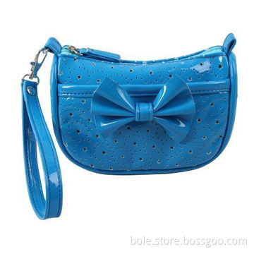 PVC Cosmetic Bag with High Capacity, Customized Designs and Logos are Accepted